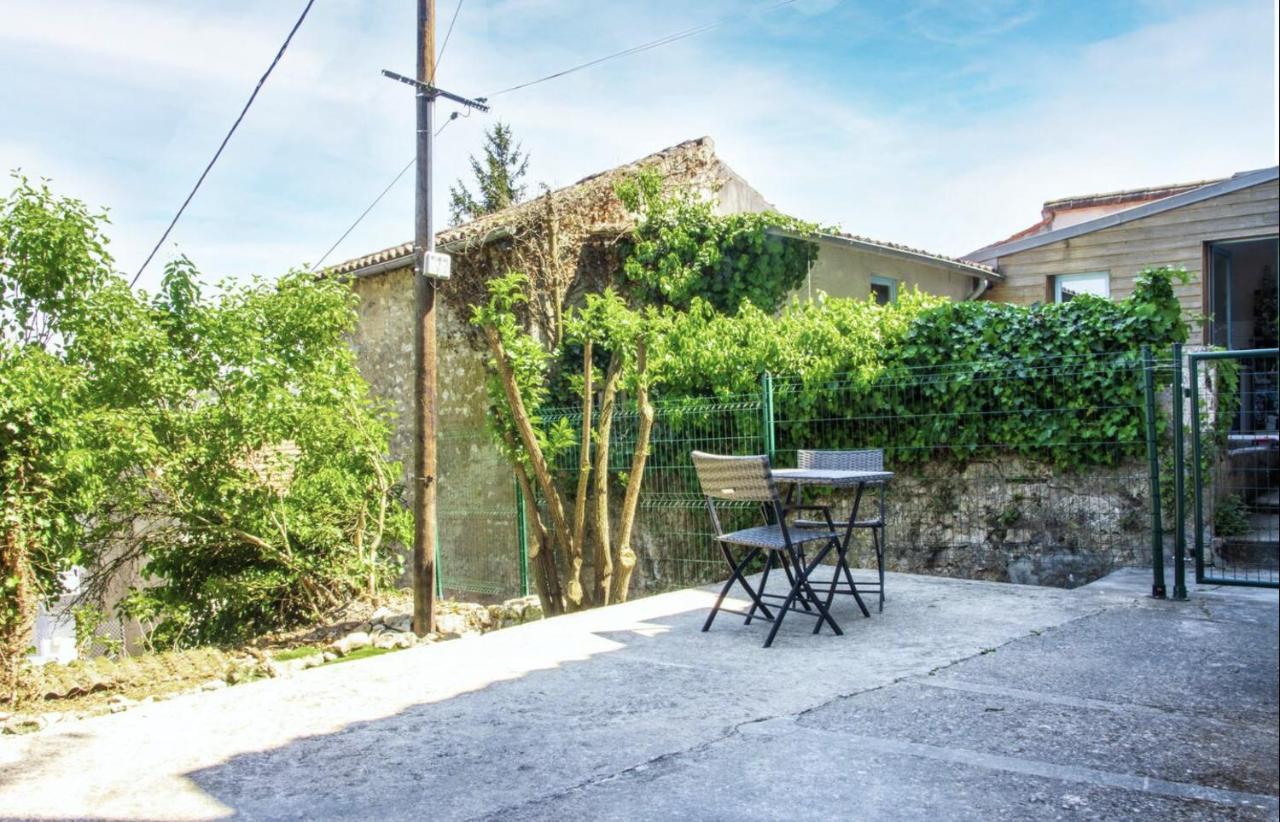 Les Logis Poitevin - Maisons - Terrasses - Detente ポアティエ エクステリア 写真